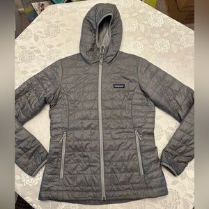 Patagonia Hooded Nano Puff - Gray